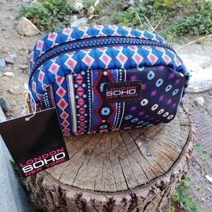 3 for $14 ❤️ London Soho Makeup Clutch